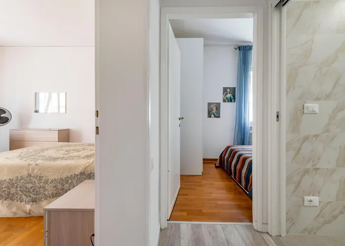 Casa Lido Venezia Center Located With Balconies Lido di Venezia